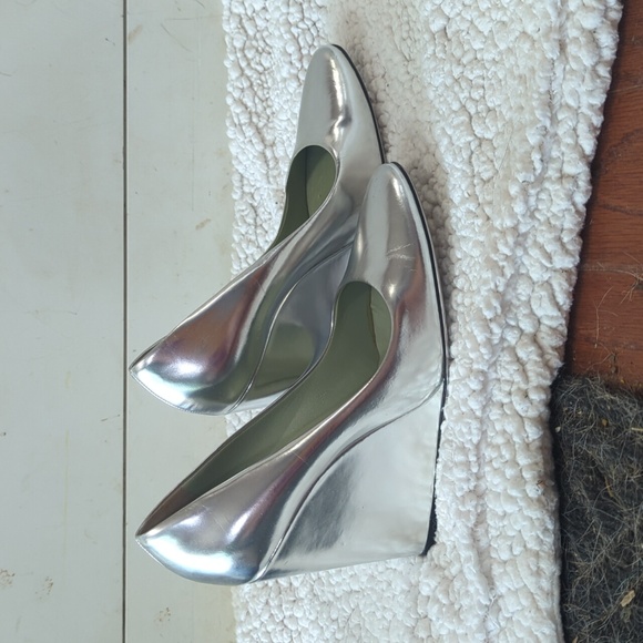 Prada silver wedges - Picture 3 of 7